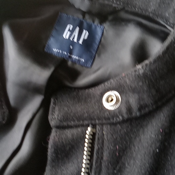 BLACK  GAP  JACKET - Picture 8 of 8